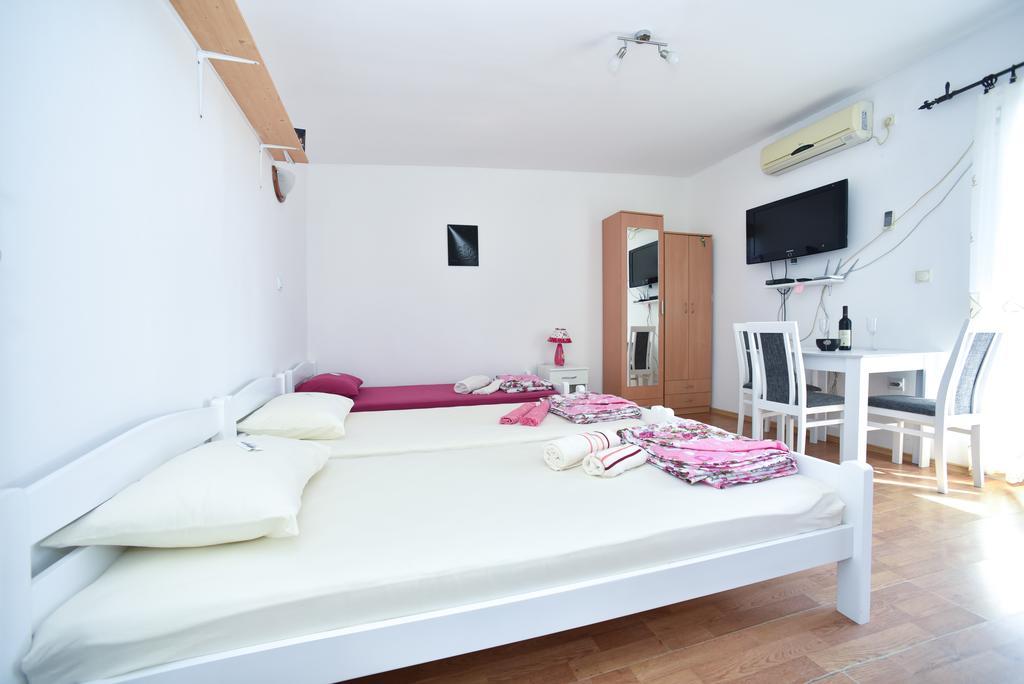 Jovana Apartment Budva Eksteriør bilde